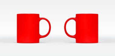 Arka planda kahve ya da çay fincanı. Boş kupa farklı taraflarla birleşir. Boş hediye pint marka şablonu. Senin tasarımın için cam gibi restoran temizliği..