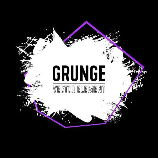 Siyah arka planda beyaz fırça. El boyası grunge elementi. Renkli mürekkep, soyut kirli leke çiziyor. Metin, alıntı, bilgi, şirket adı için sanatsal tasarım yeri.