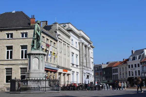 Aalst Bélgica Março 2016 Edifícios Históricos Estátua Dirk Martens Praça — Fotografia de Stock
