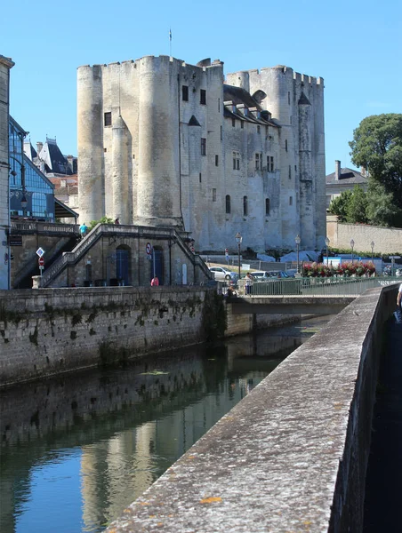 Niort França Julho 2017 Imponente Donjon Castelo Niort Old Keep — Fotografia de Stock