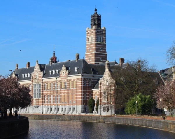 Dendermonde Belgien März 2017 Blick Auf Das Gerichtsgebäude Und Den — Stockfoto