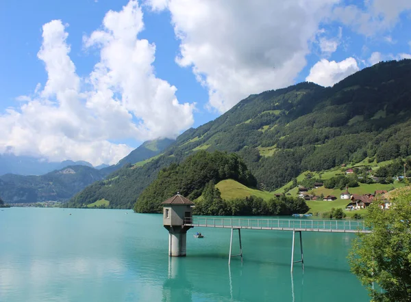 Vista Panorámica Hermosa Lungernersee Cerca Lungern Cantón Obwalden Suiza —  Fotos de Stock