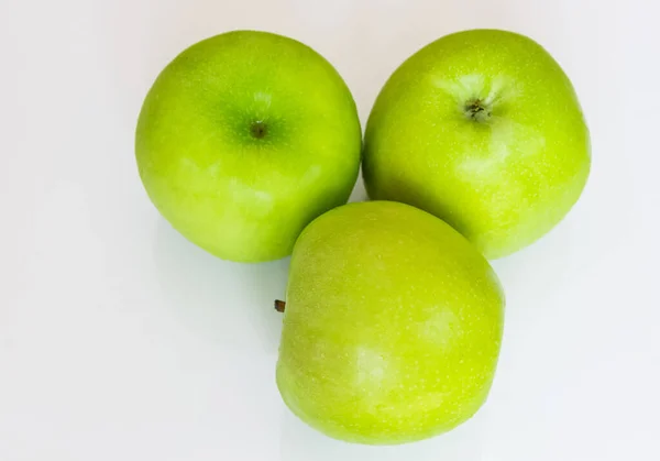 Фотографії Натуральних Фруктів Яблука Білому Тлі — стокове фото