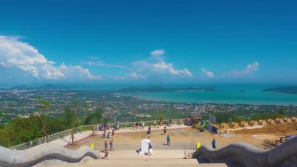 A lot of tourists near Big Buddha — Stock Video