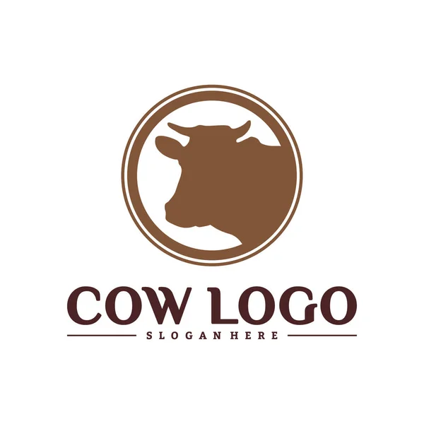 Conceptos de diseño de logotipo de vaca. Vector de plantilla de logotipo de granja de vaca. Símbolo de icono — Vector de stock