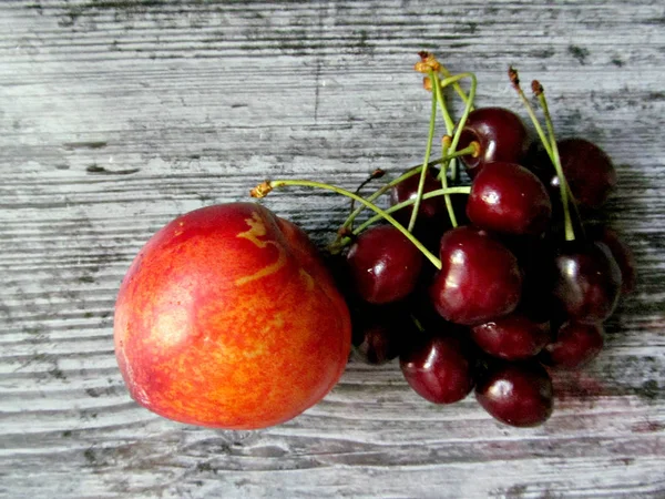 Various Fruits Dark Background Peach Cherry — Stock Photo, Image