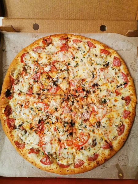 Oui Taux Délicieuse Pizza Chaude Dans Emballage Spécialoui Taux Délicieuse — Photo