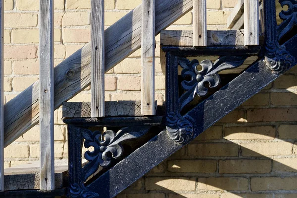 Textur Hintergrundansicht Einer Eisen Und Holz Kamin Fluchttreppe Vor Einem — Stockfoto