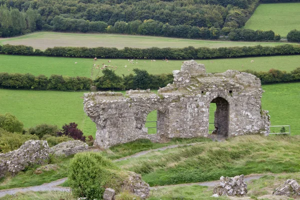 Landscape View Irish Countryside Hilltop Castle Ruin Ireland — Stock Photo, Image