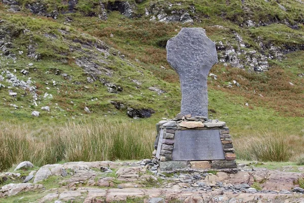 Panorama Ravvicinato Del Memoriale Della Carestia Nella Valle Doo Lough — Foto Stock