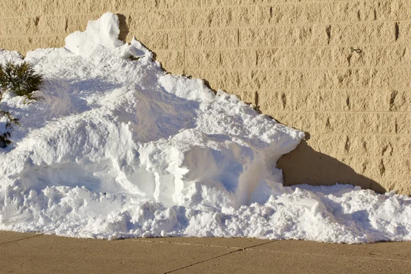 Abstract Texture View Snow Drifted Tan Color Block Stone Wall — Stock Photo, Image