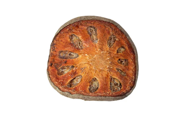 Bale meyvesi bir parça. Kurutulmuş balya meyveli çayı, izole edilmiş beyaz. 