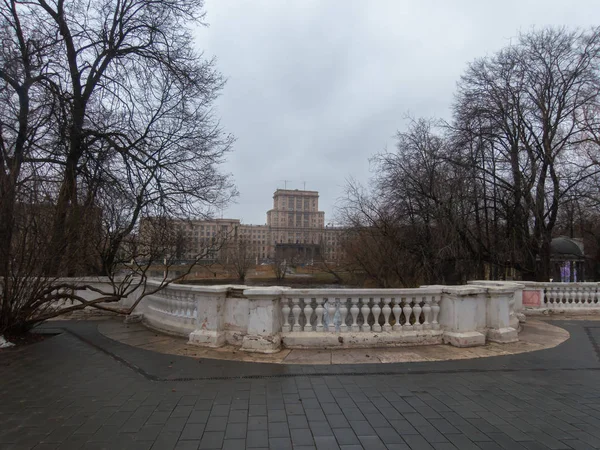 Landschaft Einer Megalopolis Der Nähe Der Staatlichen Universität Moskau — Stockfoto