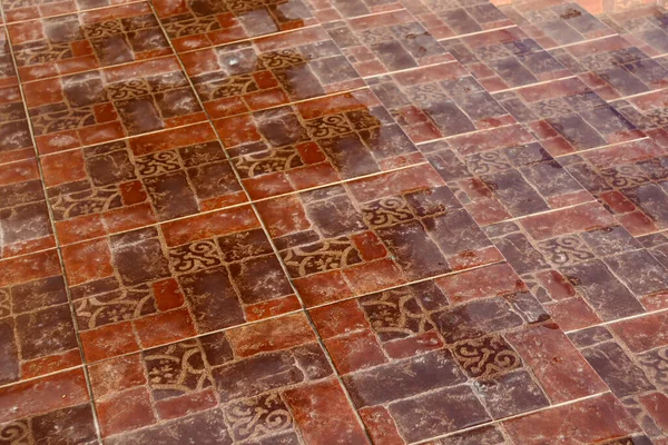 Texture Brown Tiles Patterns Floor Wet Brown Tile — Stock Photo, Image