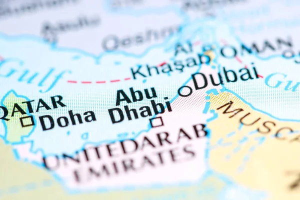 Абу-Даби, ОАЭ на карте — стоковое фото