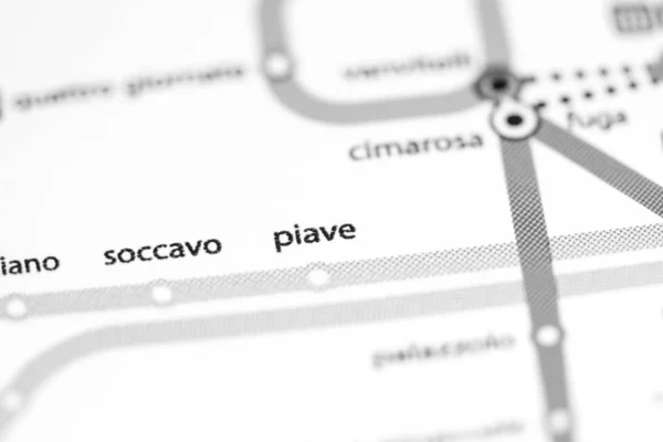Stanice Piave. Mapa metra Neapol. — Stock fotografie