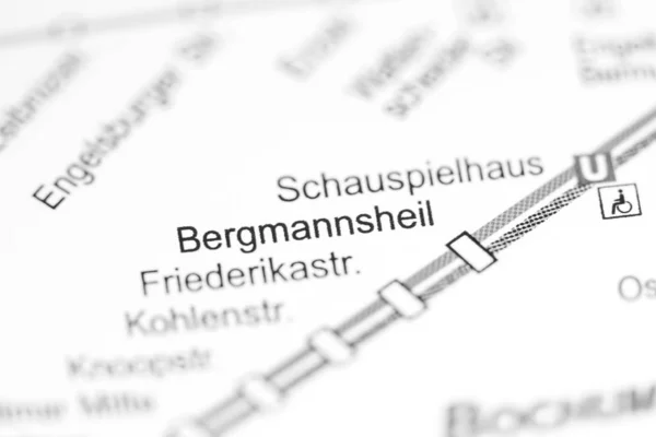 Stanice Bergmannsheil. Mapa metra Bochum. — Stock fotografie