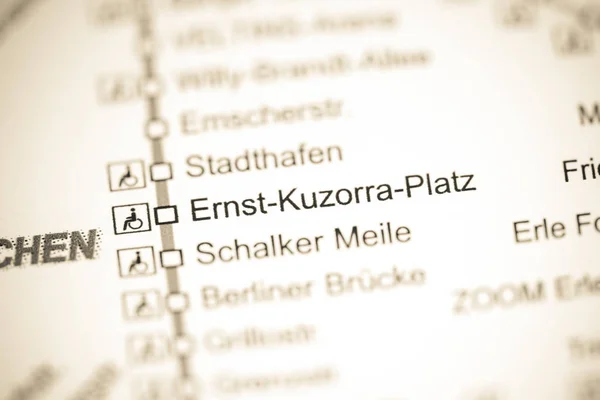 Ernst Kuzorra Platz Station. Bochum Metro map. — 스톡 사진