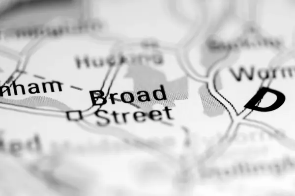 ブロード通りだ 地理地図上のイギリス — ストック写真