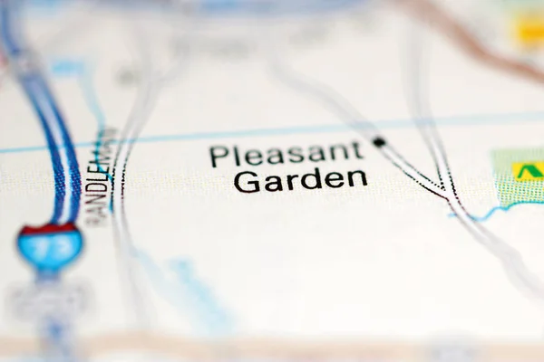 アメリカの地理的地図上の快適な庭 — ストック写真