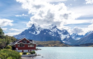 Mountains and lake view at Patagonia, Chile