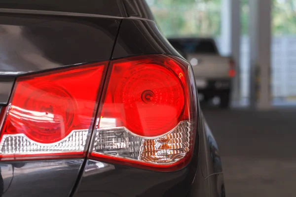 Közelkép a hátsó lámpája és autó fények — Stock Fotó