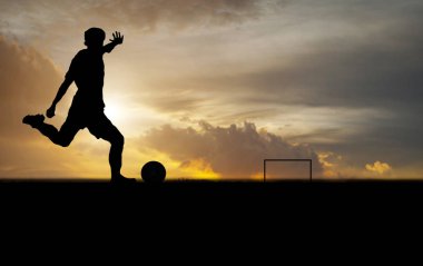 futbol gol açık üzerinde çekim bir oyuncu silüeti 