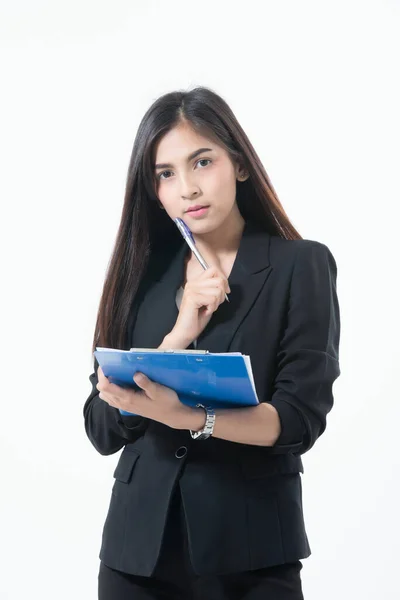 Asiatische Geschäftsfrauen Lächeln Und Halten Klemmbrett Glücklich Auf Weißem Hintergrund — Stockfoto