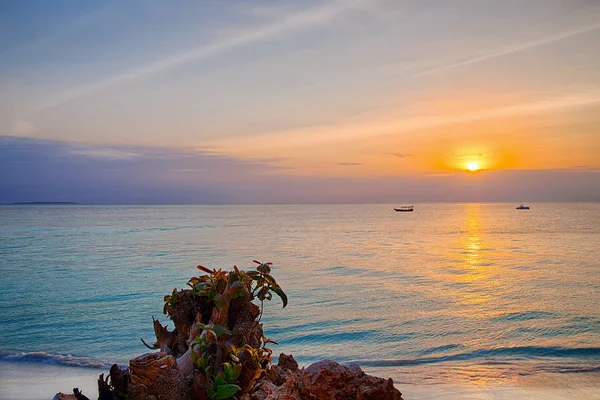 Solnedgång i havet — Stockfoto