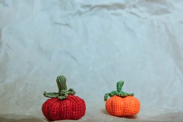 Dua knitting pumkins — Stok Foto