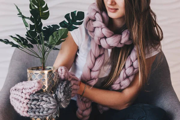 Beautiful girl with knitted merino wool scarf and mittens — Stock Photo, Image