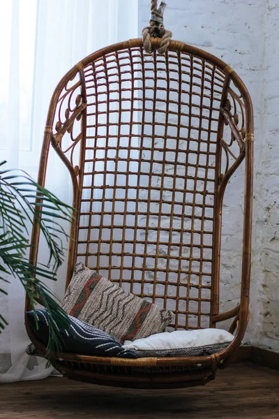 Süspansiyon kamışı-sandalye ile iç