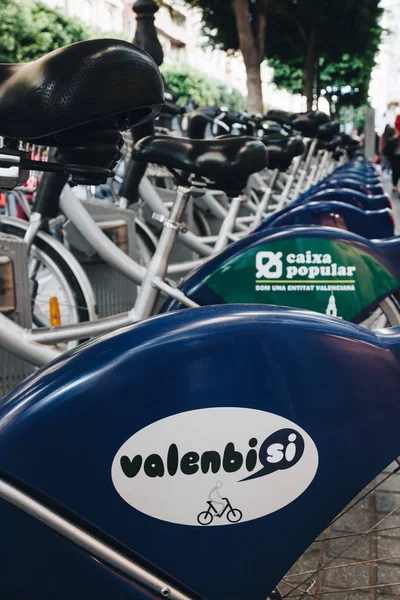 Valenbisi fiets delen station in Valencia — Stockfoto