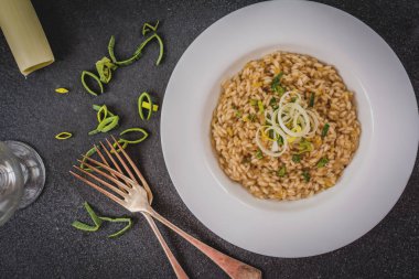 Risotto pırasa ile