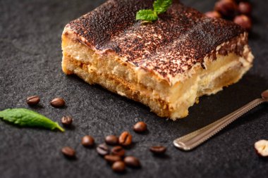 İtalyan tatlı tiramisu