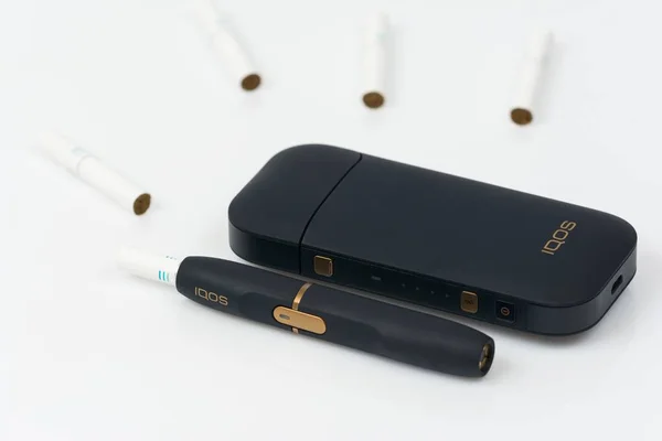 depositphotos_180827806-stock-photo-electronic-cigarette-iqos.jpg