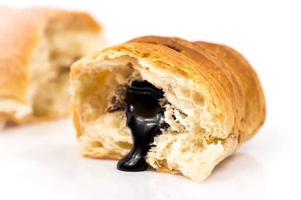 Croissant med choklad — Stockfoto