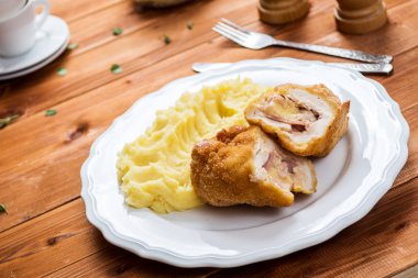 Fransız cordon bleu