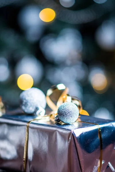 Decoraciones de plata de Navidad — Foto de Stock