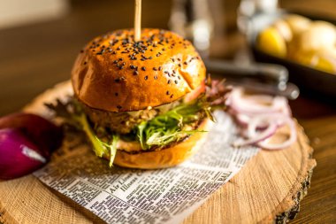 Geleneksel sığır hamburgeri