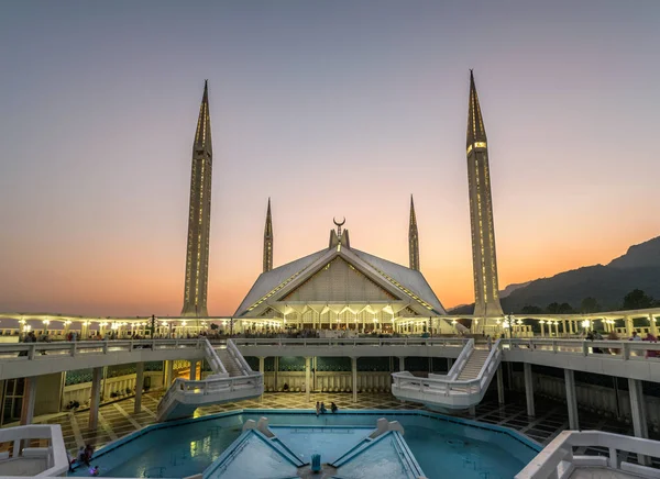 Faisal moschee islamabad pakistan — Stockfoto