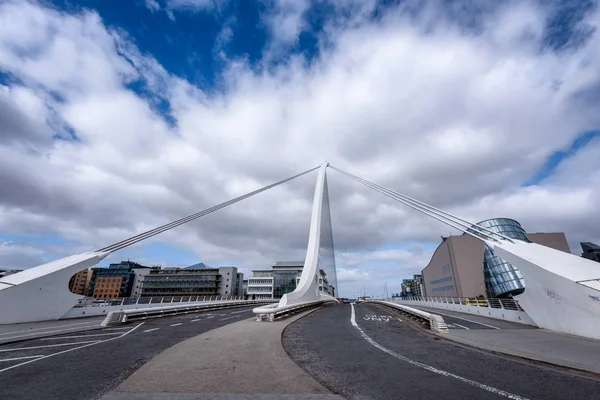 Samuel beckett bridge, dublin irland — Stockfoto
