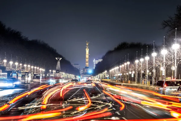 Berlin Siegessaeule in Tiergarten park — 스톡 사진