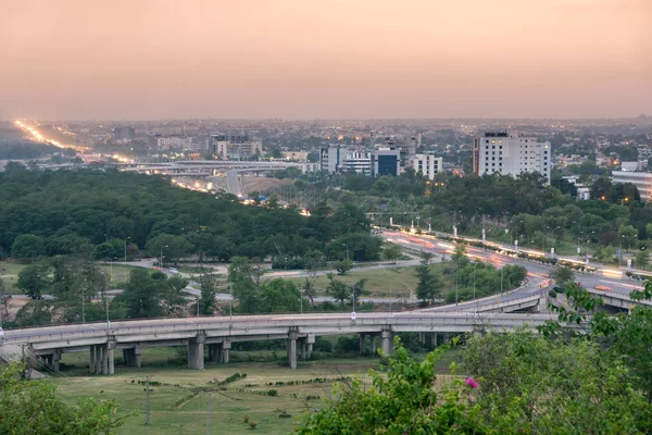 Islamabad Pakistan under solnedgången — Stockfoto