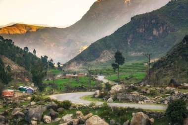Karakarr Vadisi Swat