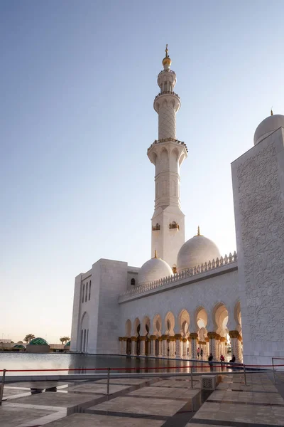 Fehér Grand Mosque — Stock Fotó