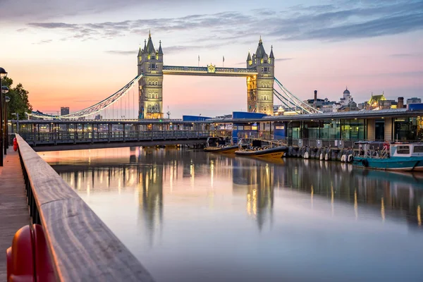 Tower Bridge with moored boats — Stock Photo, Image