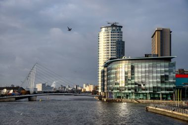 Millennium Köprüsü Manchester İngiltere