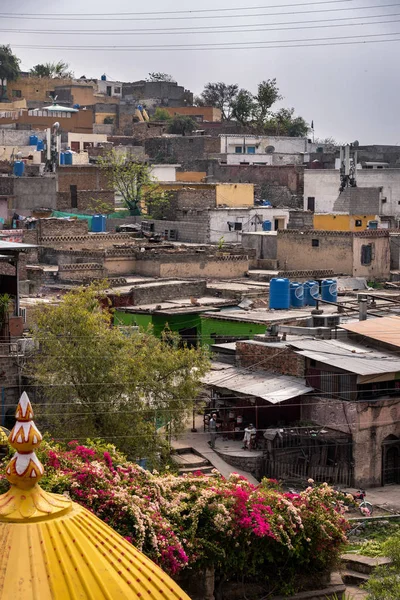 Saidpur 이슬라마바드에서 최고의 하나입니다 Mughal Margalla 언덕의 경사면에 있습니다 — 스톡 사진