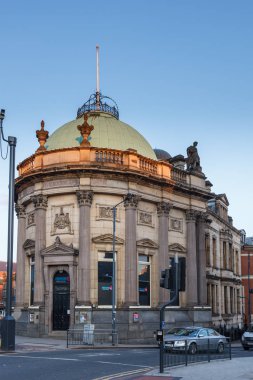 Leeds, İngiltere-Aug 06, 2014: Kara Prens Leeds şehir merkezinde serinletici bir havası olan rahatlatıcı bir bar..